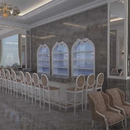 Elegance Hotel